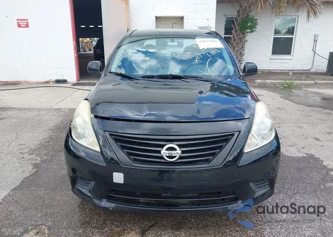 2013 Nissan Versa 1.6 Sv из США, поврежденный, VIN 3N1CN7AP4DL837686